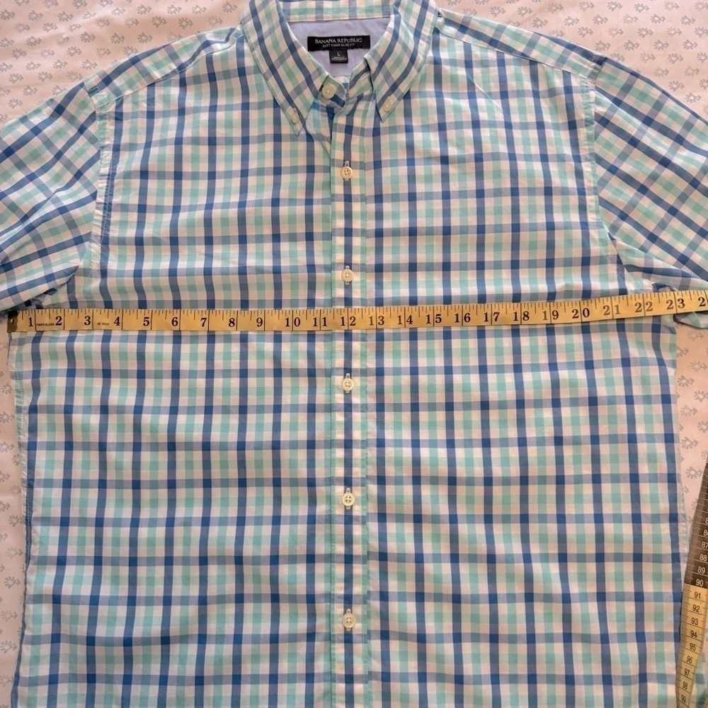 Banana Republic Blue and Green Checkered Men's Button Up Large Shirt